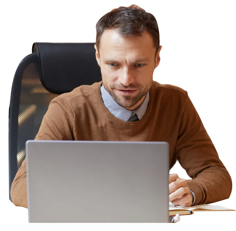 Teilnehmer im Live-Unterricht am Laptop